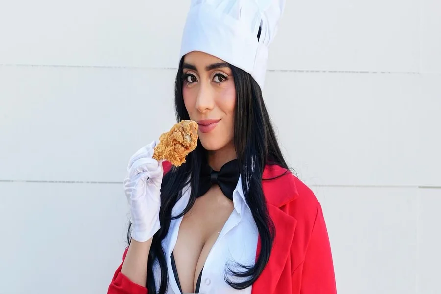 Violet Myers Height