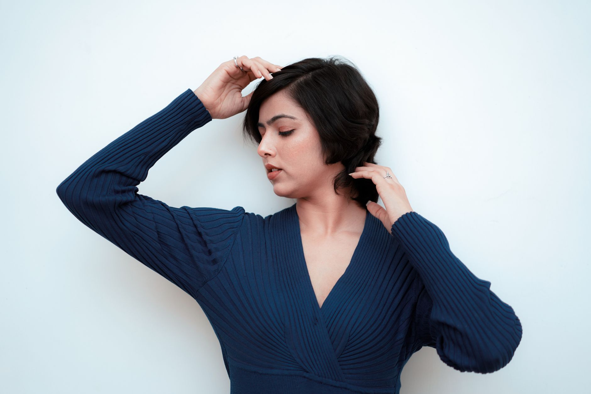 How to Be Photogenic: 7 Science-Backed Tricks That Work